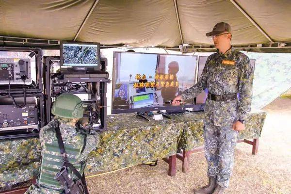 陕西联合 v 大连鲲城_阅兵前瞻：我们有必要展示一下最新面貌陕西联合 v 大连鲲城，给世界增加一点"确定性"