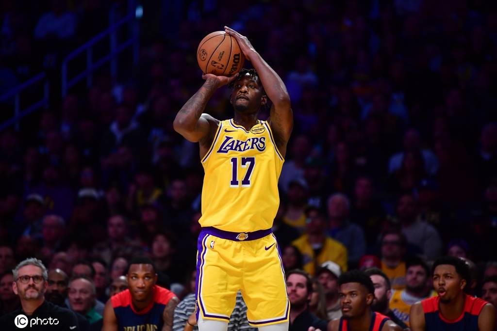 皇冠體育_补强侧翼皇冠體育！芬尼-史密斯4年5300万美元加盟火箭