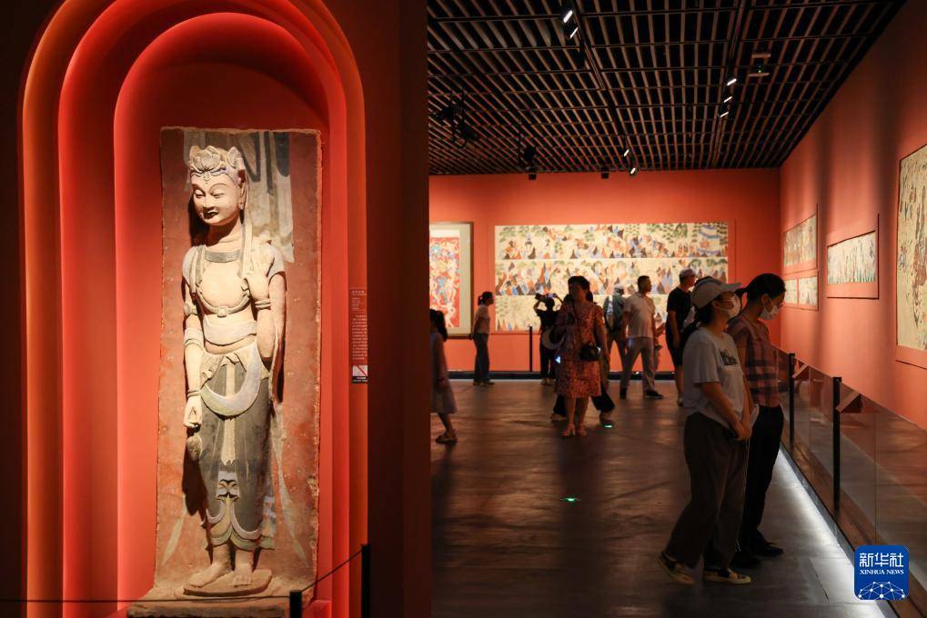 皇冠信用网申请条件_“大成敦煌——敦煌文化艺术大展”在深圳开展