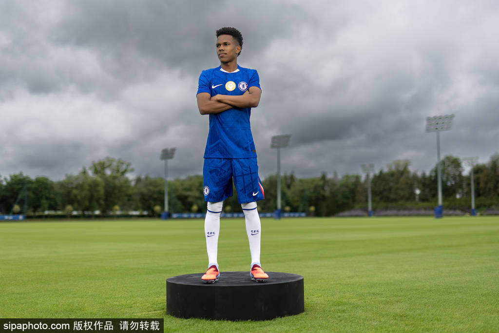 皇冠信用盘足球代理_切尔西签下加纳乔皇冠信用盘足球代理，进攻线再添新星！