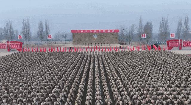 新2网
_美军抓走马杜罗新2网
,24小时内解放军全军演训,特朗普“后院起火”